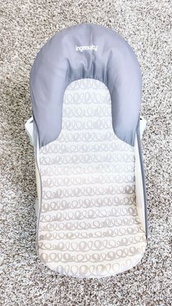 Ingenuity Baby Bouncer Seat- gently used - no pet / non smoking home