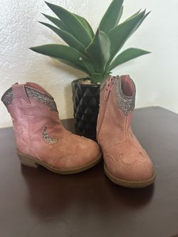 Baby Girl Boots Size 4