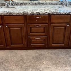 Venery Double Sink