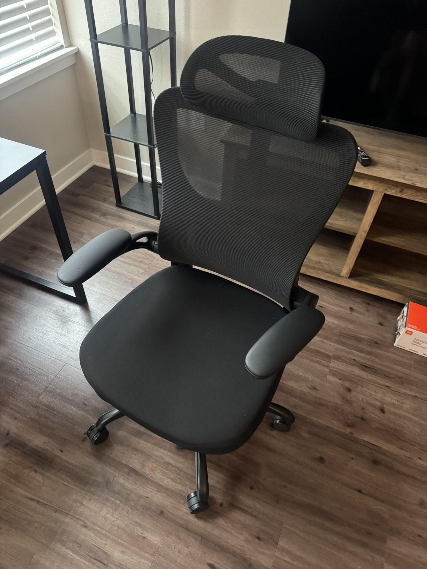 Desk chair