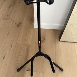 Guitar Stand 