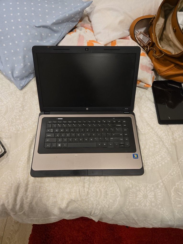 HP Laptop And Dell