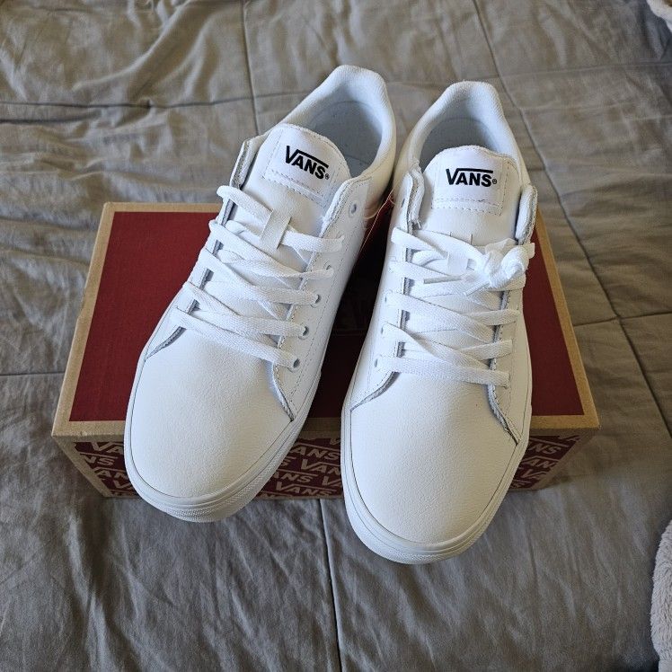 Men's Vans White Shoes - 10.5