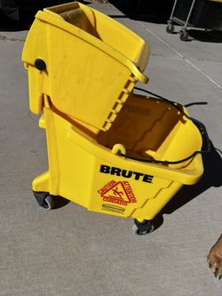 Commercial Rubbermaid Mop Bucket Price Drop