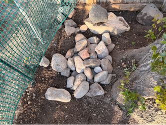 Free landscaping rocks