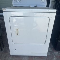 Kenmore Dryer – Works Great – Reliable Basic Model