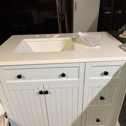 Bathroom vanity and sink top 36”