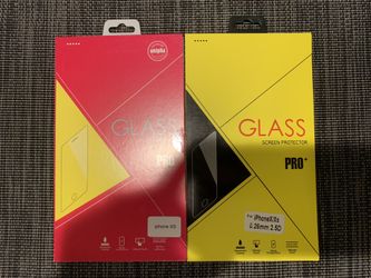 Two iPhone X/Xs screen protectors