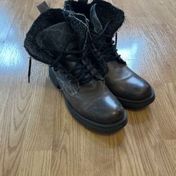 Men’s Size 10 Boots 