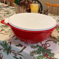 32 Cup Red Thatsa Bowl Tupperware With White Lid