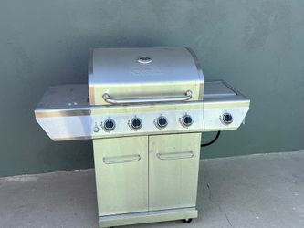 NextGrill (4 burners)