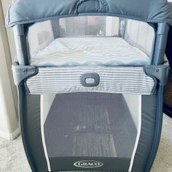 Graco Pack N Play - Good Condition/Clean 