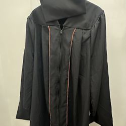 UT McCombs MBA Graduation Gown