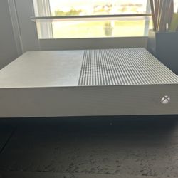 Xbox One S