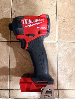 Milwaukee FUEL Cordless Impact Driver Tool Only