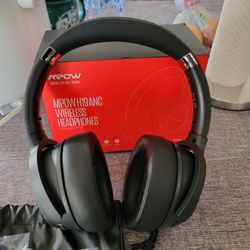 Mpow Noise Canceling Headphones