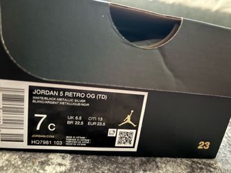 baby shoes
