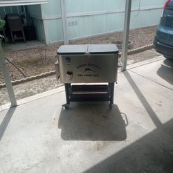 Ice Chest
