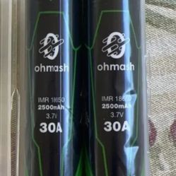 Ohmash 18650 Rechargeable Batteries 2pk New 30G 2500mAh