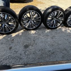 Infinity Tires/rims