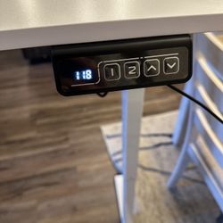 Electric Desk 55x24
