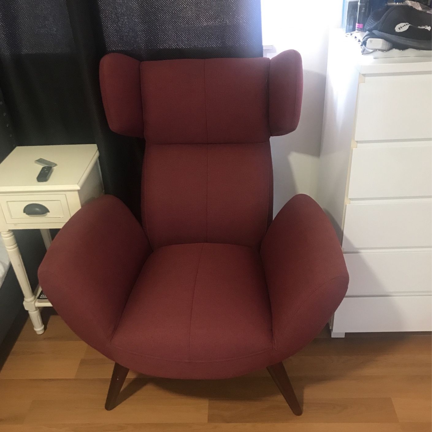 Modern Inspiration Chair With Ottoman