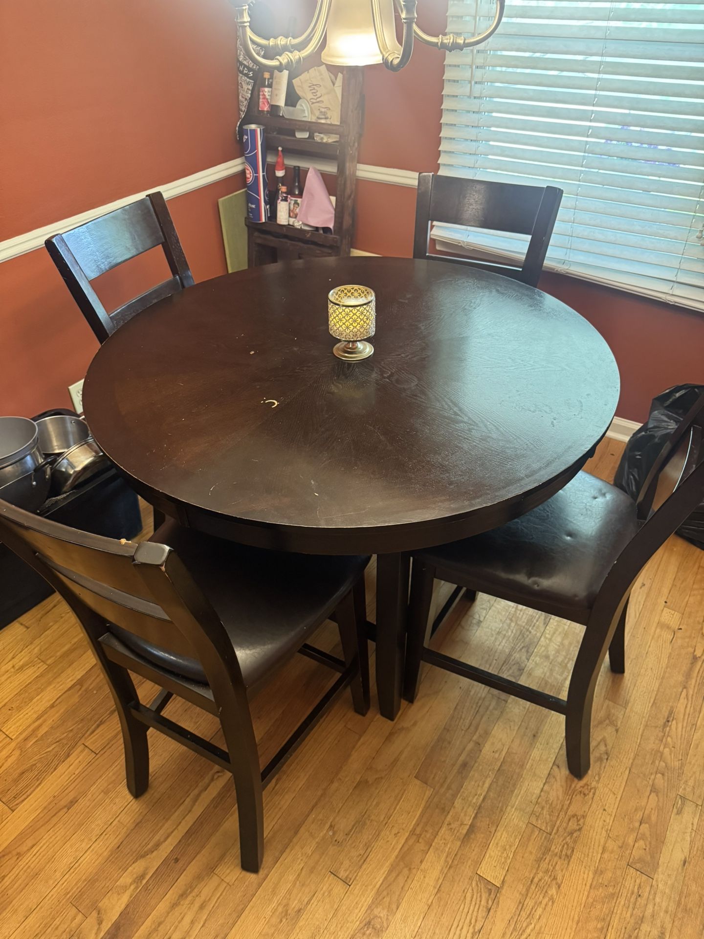 Table and Chair Set Black Wood