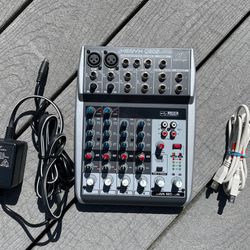 Behringer XENYX Q802USB 8-input 2-bus Mixer Tested And Working With AC ADAPTER