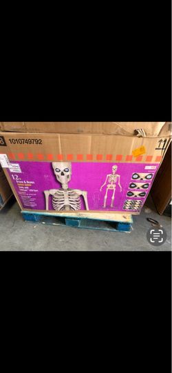 Seller 12 FT Giant-Sized Skelly with LifeEyes LCD