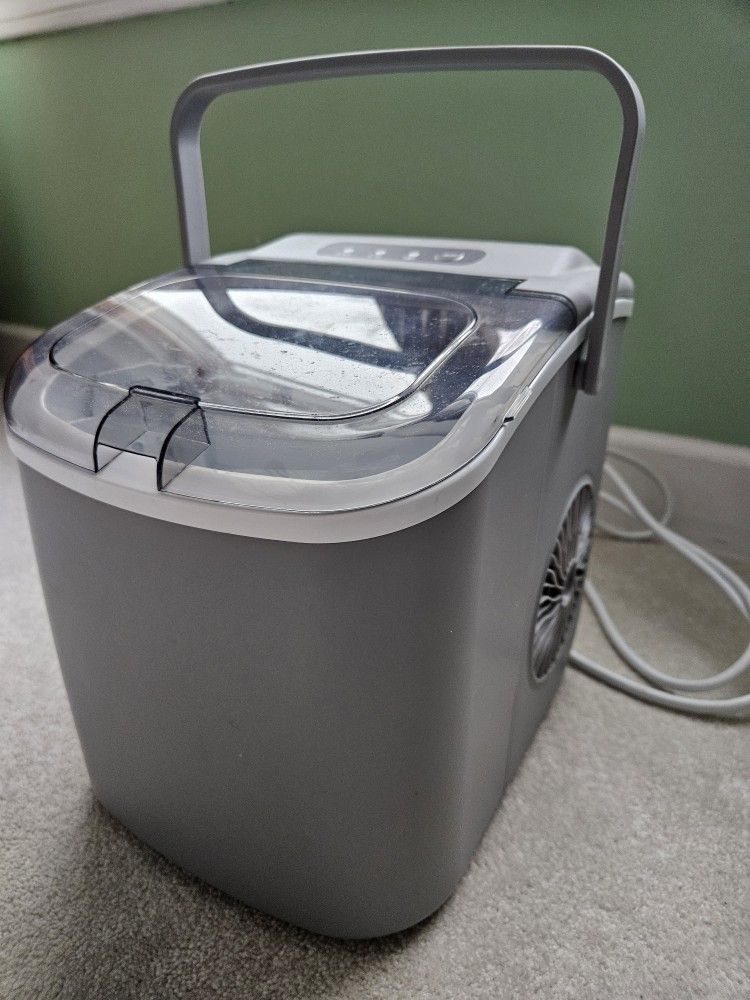 Portable Ice Machine