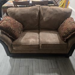 Couches. [Sofas ]