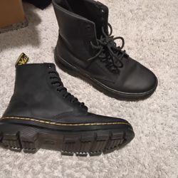 Dr. Martens Combs Boot - Black