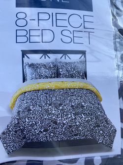 8 piece queen bed sheet set - black/white