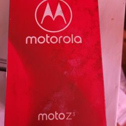 Electronic Boxes For Sale : Apple MacBook AIR, MOTO Z3,ACER CHROMEBOOK