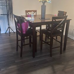 Table Set $100