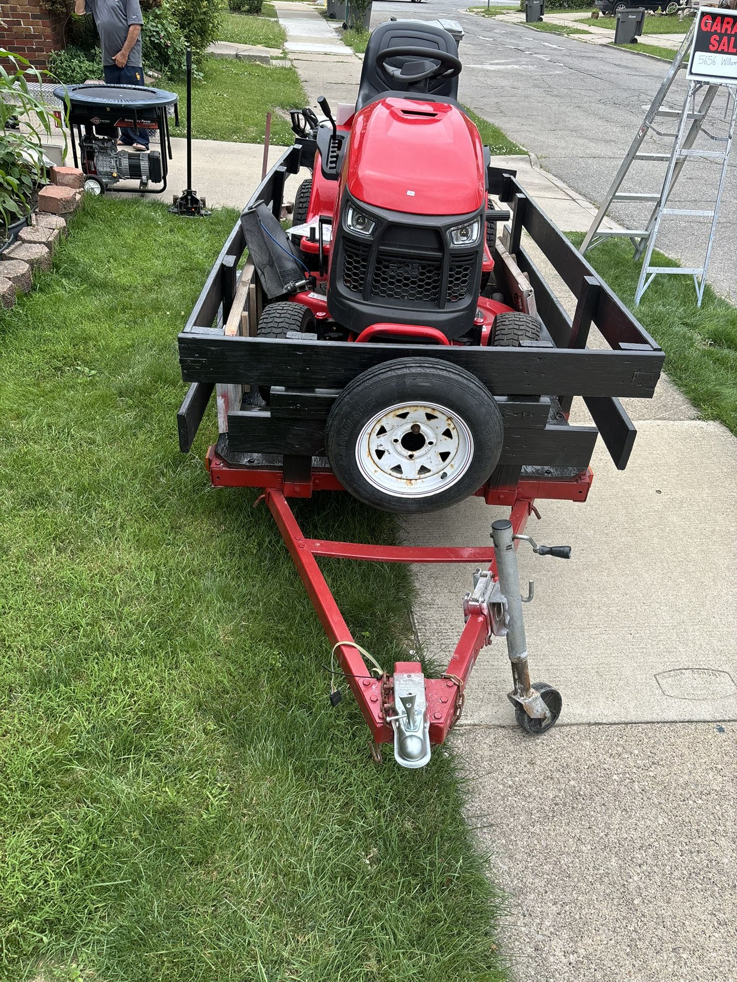 Lawn Mower With Trailer