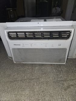 Hisense 8,000 BTU Smart Window Inverter Air Conditioner. 