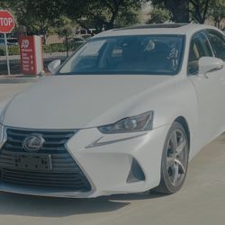 2017 Lexus IS 200