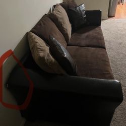 Sofa  🛋️ earthy tones ~ black, dark brown, and tan