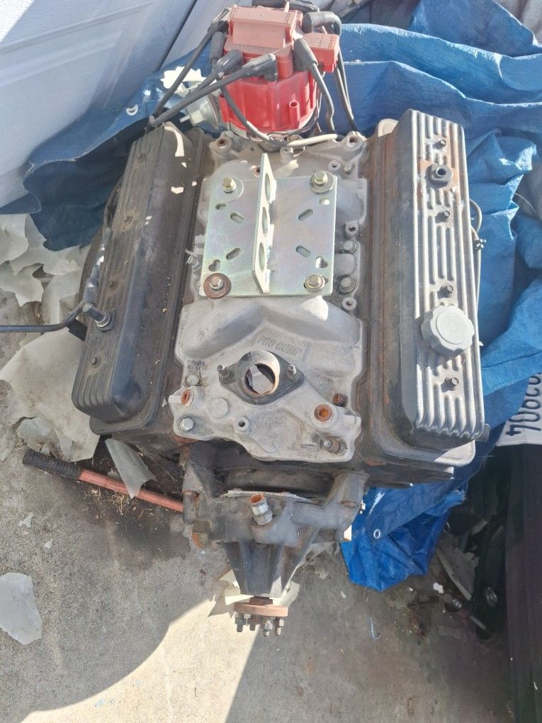 Chevy 350 5.7 Engine