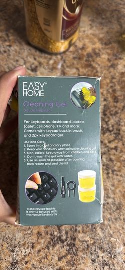 Cleaning gel for car laptops