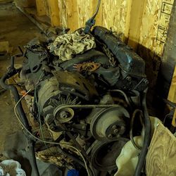 350 Chevy Engine/350 THM Transmission 