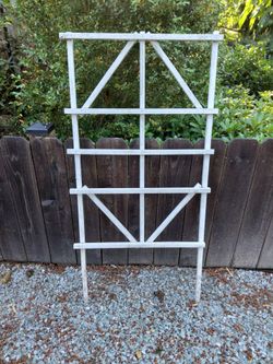 Garden Lattice Free
