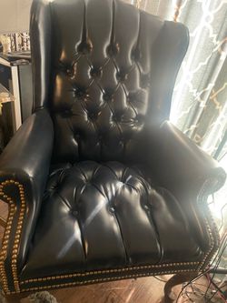 Boss/Guest Chairs