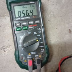 Multimeter Voltage Tester