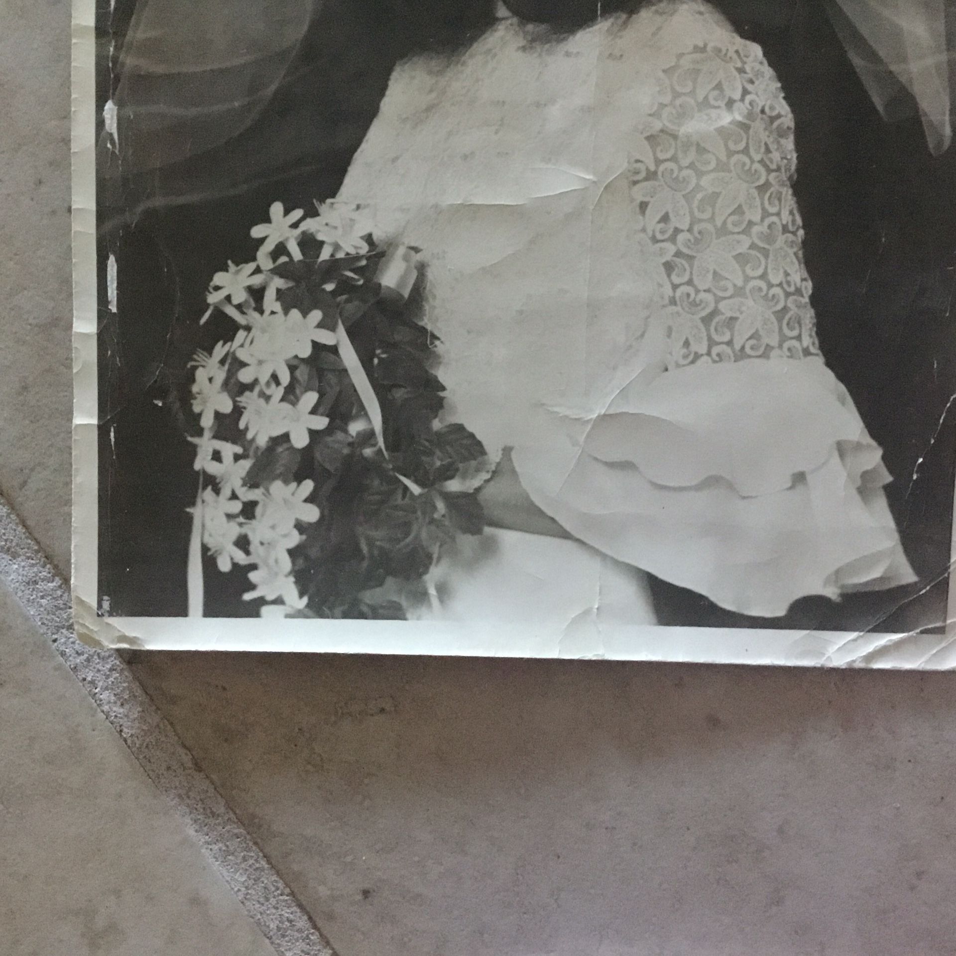 Wedding Dress. Vintage. Veil And Gloves White With Off White Top. Medium