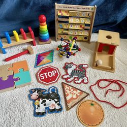 Wooden Montessori Toys for Baby/Toddlers