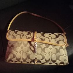 Signature Coach Demi Bag