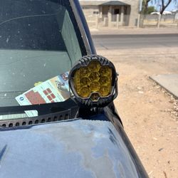 Amber Light With Chevy Hood Mounts Both For 100$