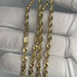 14k Gold Rope Chain 